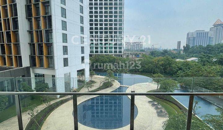 Apartemen Izzara 3BR Lantai Rendah Hoek Harga Spesial 2