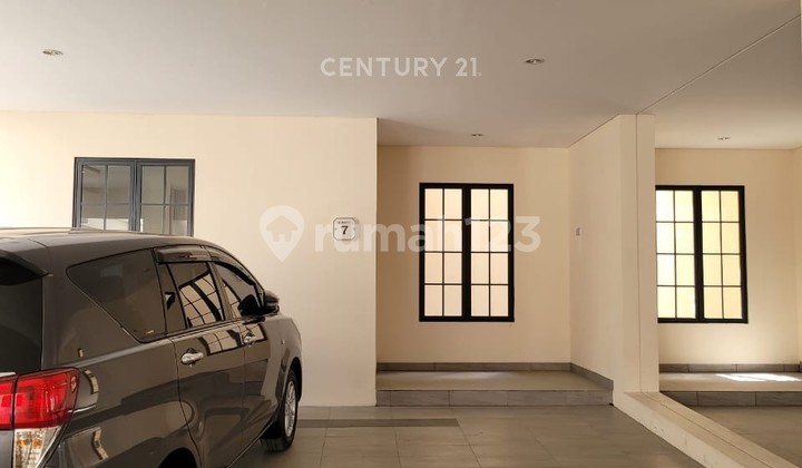 Double Decker Concept Lavon Swan City Cluster Scarlet Tangerang 2