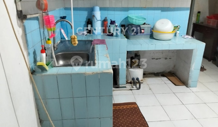 Rumah Mungil Bebas Banjir Dekat Pusat Niaga 2
