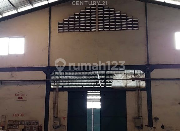 CHEAP WAREHOUSE FOR SALE IN TANGERANG INDUSTRIAL AREA, CONTAINER ACCESSIBLE