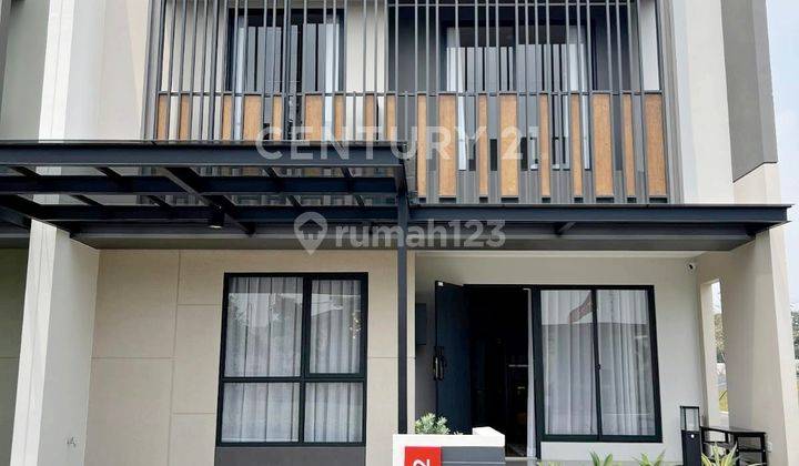 Premium Attic 1A Cluster Strozzi Di Symphonia Summarecon Serpong  1