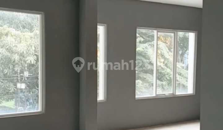 For Rent: 2-Story Shop House on Haji Saaba Main Road, South Meruya, West Jakarta 2