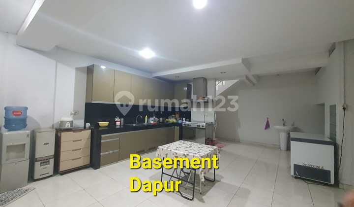 Dijual Rumah MINIMALIS di Pluit, 3 lantai Jakarta Utara 2