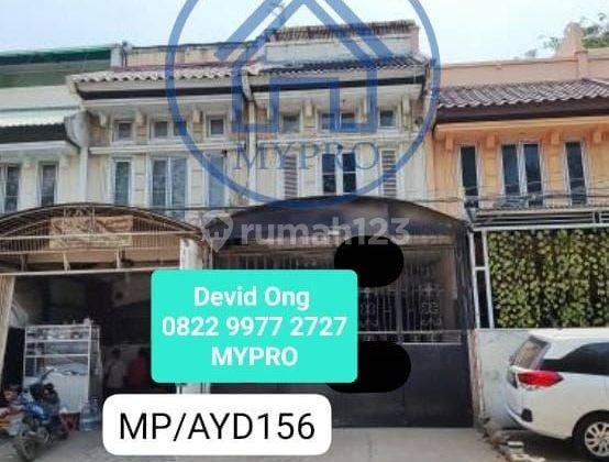 Rumah dijual lelang di Taman palem lestari 1