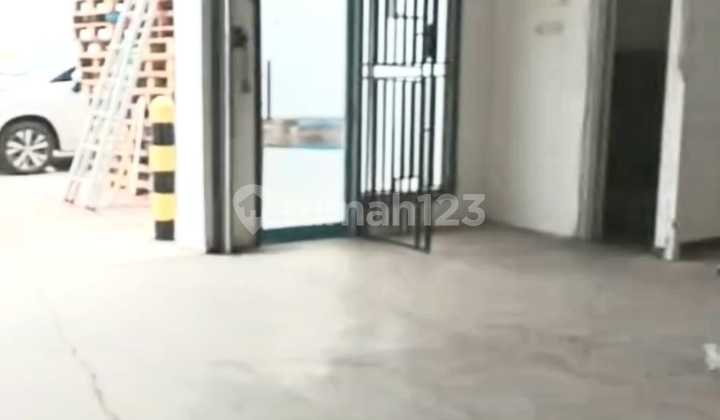 Disewakan Gudang Bizpark Daan Mogot Ukuran 9X20 M, Jakarta Barat