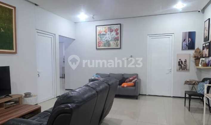 Disewakan Rumah Kav Dki Luas Tanah 313 M2 di Jakarta Barat 2