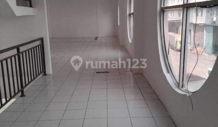 For Rent 2 Units of Elang Laut Warehouse, Connected, in PIK, North Jakarta For Rent 2 Units of Elang Laut Warehouse, Connected, in PIK, North Jakarta