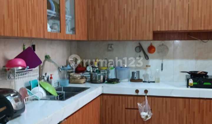 Disewakan Rumah Taman Alfa Indah Luas Tanah 126 M2, Jakarta Barat Disewakan Rumah Taman Alfa Indah Luas Tanah 126 M2, Jakarta Barat