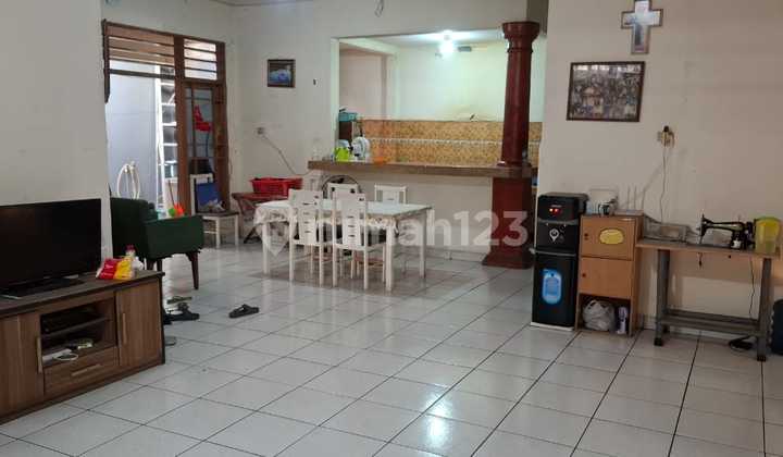 Disewakan Rumah Duri Kosambi Ukuran 15X30 M Cocok Utk Catering, Online di Jakarta Barat