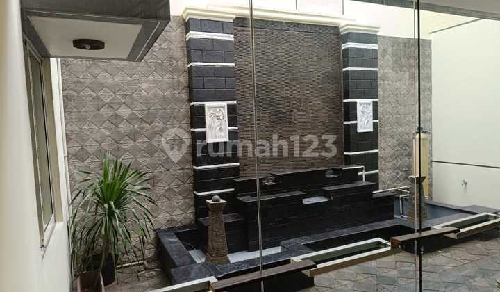 Disewakan Rumah Puri Botanical 2 Lantai di Jakarta Barat Disewakan Rumah Puri Botanical 2 Lantai di Jakarta Barat