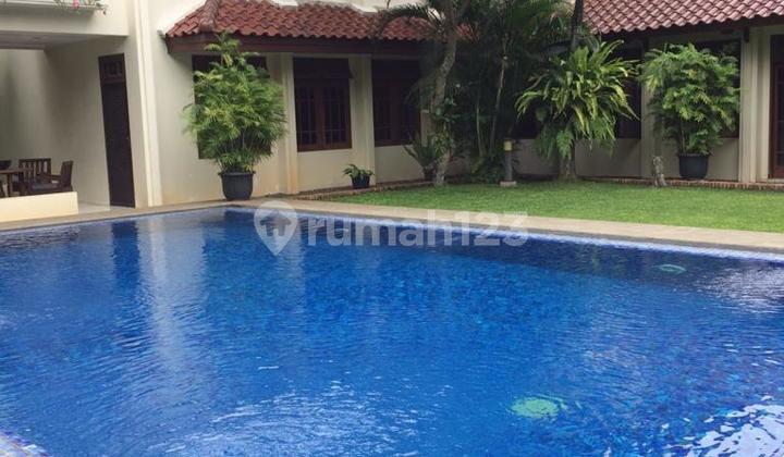 Nice House Lebak Bulus 2lt Shm,big Garden,luas Tanah 1910m 09.23 2