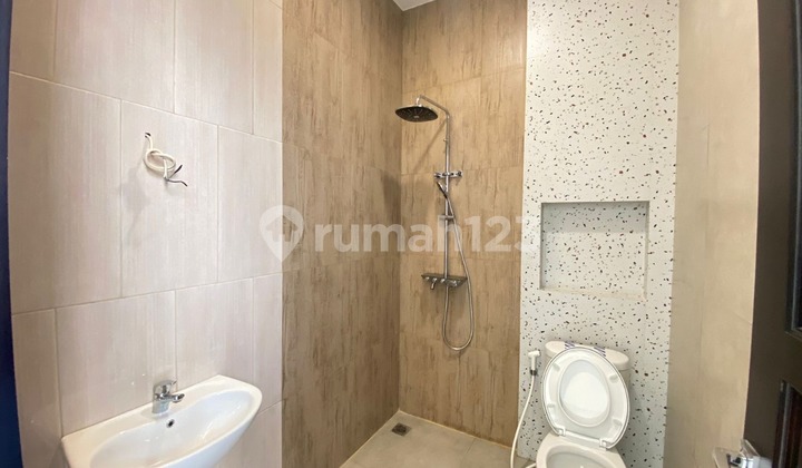 Nice House Rawamangun 2 floors SHM, land 105m², building 155m² 09.2023 2