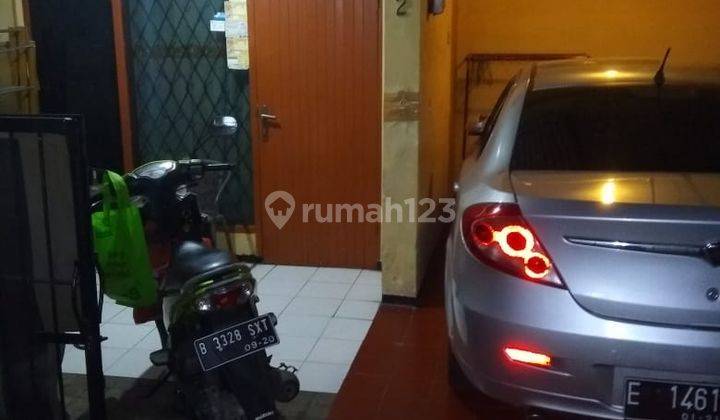 Rumah Strategis Area Tebet Semi Furnished SHM 9.2023 2