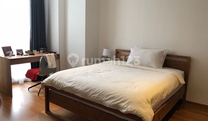Apartement Senopati Suites Bagus Dan Luas 3+1 26.12