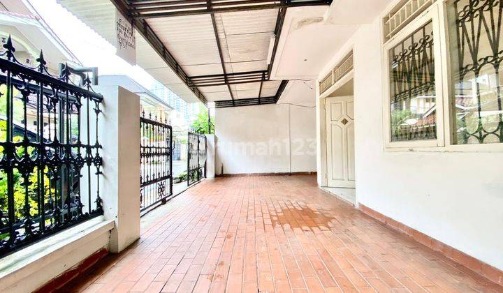 Rumah Bagus Unfurnished Small Office di Setiabudi 26.12 2