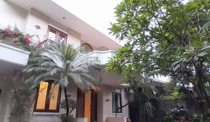 Nice House At Pondok Indah 2lt 6kt 5km Lt 800m² Lb 700m² 30.24  1