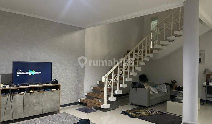 Rumah 2 Lantai Bagus Furnished Siap Huni Di Cepete 03.24 2