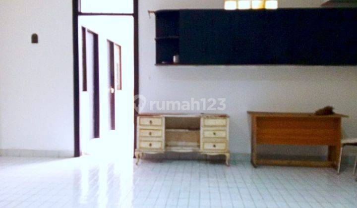 Rent House At Ampera Lt 470m² Lb 350m² Kt 6 Km 4 06.2024 2