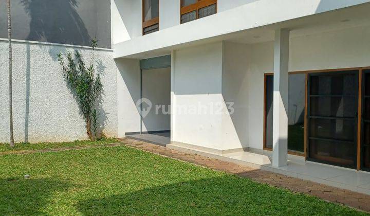 Rent House At Menteng Lt 700m² Lb 650m² 5 Br 4 Bath 07.2024 1