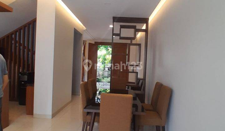 Rent House At Lebak Bulus Townhouse 3 Br 3 Bath 3 Lt Shm 07.24 2