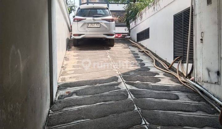 Disewakan Mini Gudang di Panglima Polim Jakarta Selatan 5 Lantai 2