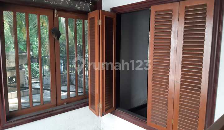 For Rent & For Sale on Bonang Menteng Street Land Area: 800m2 //10.25 2