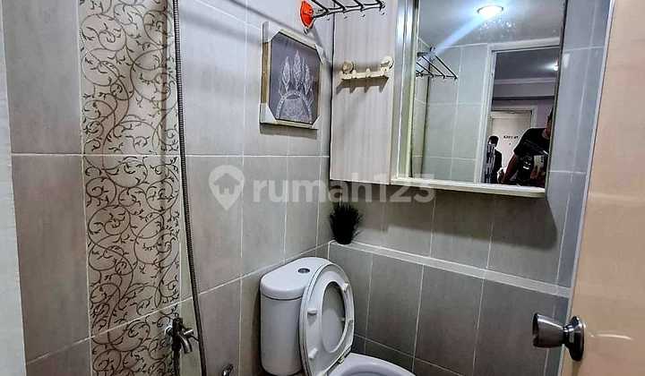 New Renovated Apartment 2 BR Green Pramuka Furnished 525 JT 2