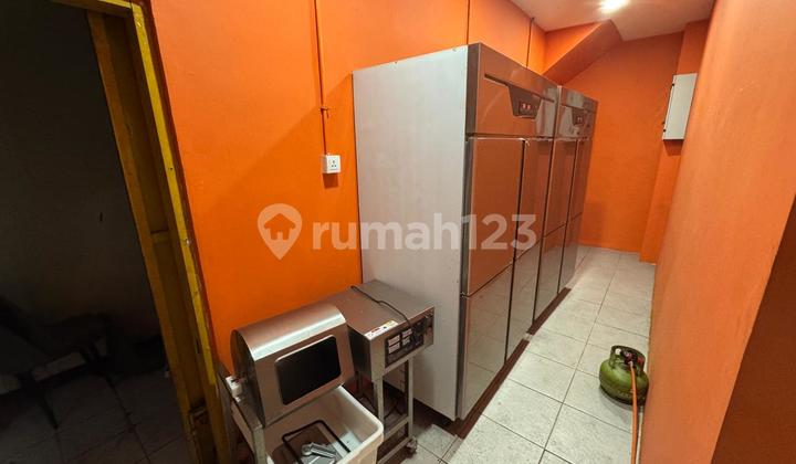 For Rent Ruko Gajah Mada Glodok West Jakarta 5.5x18 Lb400m2/Resto2026