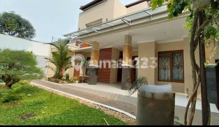 Disewakan Rumah Bagus Di Kemang Dalam Jakarta Selatan // 09.25 Disewakan Rumah Bagus Di Kemang Dalam Jakarta Selatan // 09.25