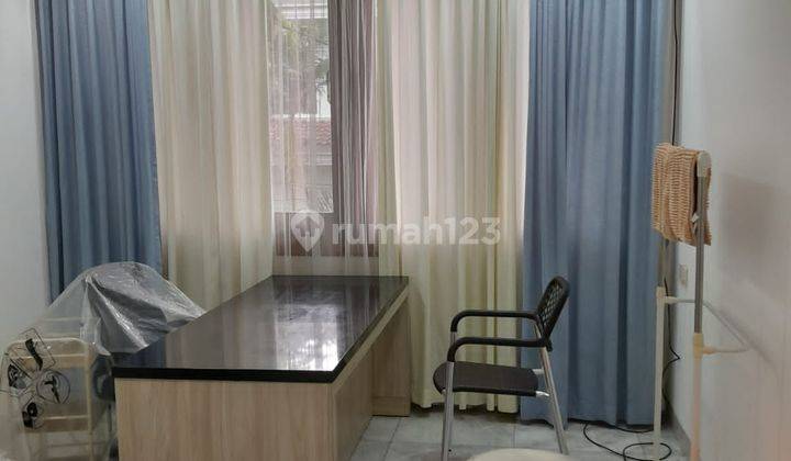 Rumah 2 Lantai Bagus SHM Di Kuningan Timur, Rp26m 12.24 1