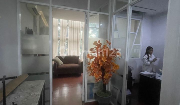 For Rent: 4-Story Shop House in Pasar Minggu, Land Area: 69m², Building Area: 276m², Fully Furnished. 2