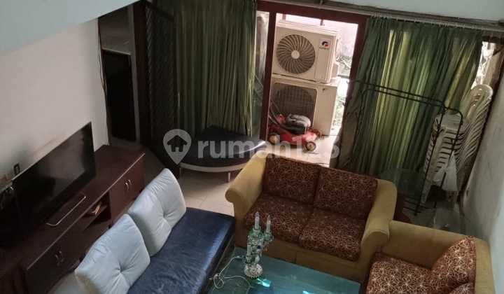 2-Story House in Pondok Indah, SHM, Land Area 160, 3BR, Price 6.4M, 06.25