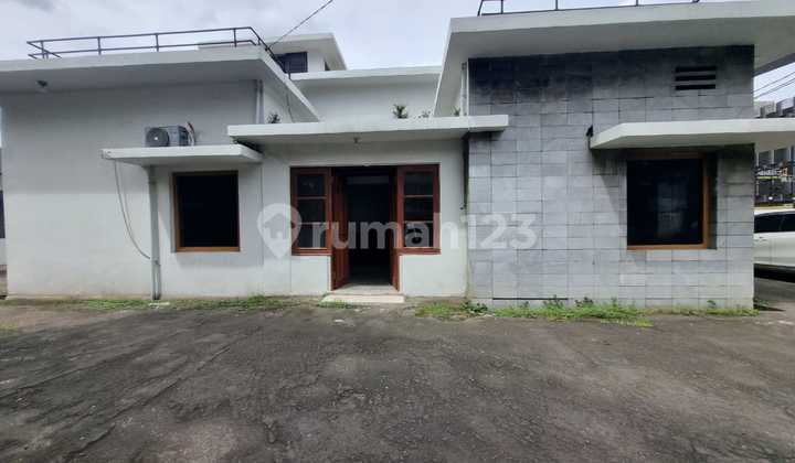 Disewakan Ruang komersial Di Menteng Jakarta Pusat Luas 1200m2/400m2