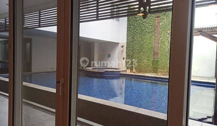 Rumah Mewah Unfurnished di Simprug Senayan Jakarta Selatan  7
