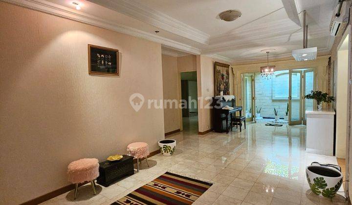 Rumah 2 Lantai Luas 197sqm SHM di Pondok Indah, Jakarta Selatan 2