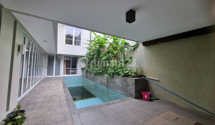 Nice House Single At Kebayoran Baru 2lt + Rooftop 4br 05.2024 2