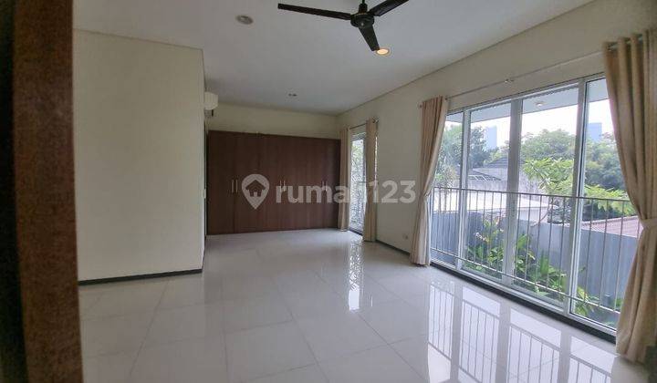 Nice House At Kebayoran Baru Lt 275m² Lb 450m² 4 Br 4 Bath 5.24 2