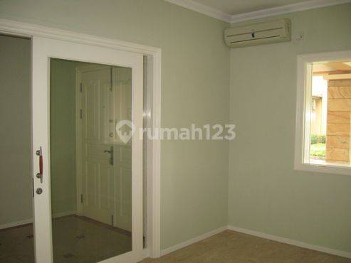 Rent House Complex Pejaten Lt 755m² Lb 442m² Swimming Pool 6.24 2