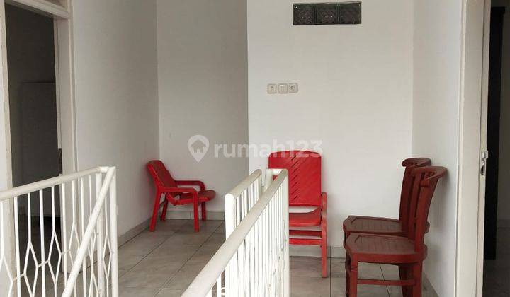 Sale House At Kampung Melayu Lt 225m² Lb 325m² 5 Kt 3 Km 06.24 2