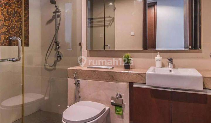 Apartement The Windsor 2 BR Furnished Bagus 2