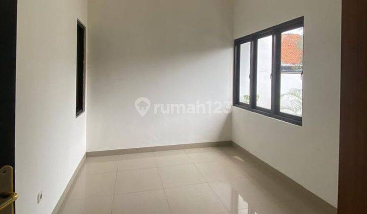 For Rent Rumah Cilandak Lt 160m² Lb 250m² 5 Kt 2 Lt Shm 9.24  2