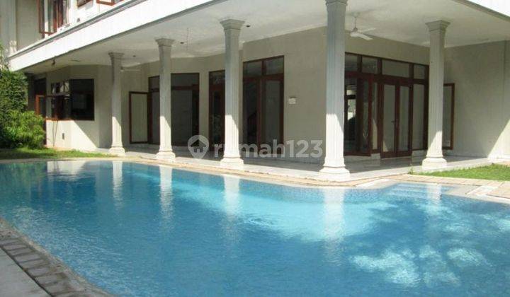 Rumah di Kebagusan Tb. Simatupang Lt 700m² Lb 439m² Shm 9.24 2