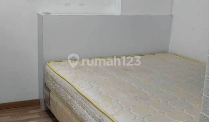 Di Jual Apartemen Bassura City  Tower Geranium Lantai18, 2BR 2KM