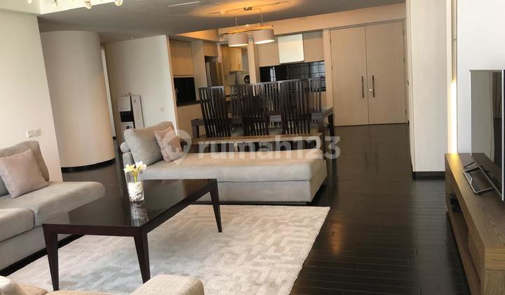 Disewakan Apartemen Verde 1 Lt.15 Luas:190 SQM Harga: US. 26.400 2