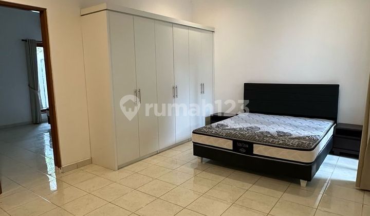 For Rent Rumah Semi Furnished SHM di Kemang 500JT/Tahun 07.25