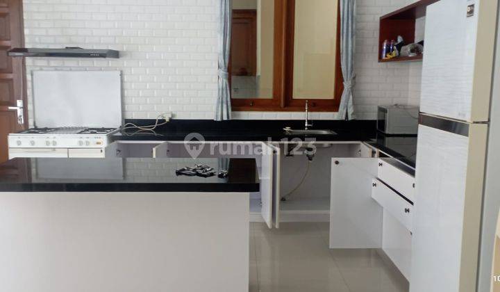 Rumah Kontrakan Semi Furnished di Kuningan Jakarta Selatan 12.24 2