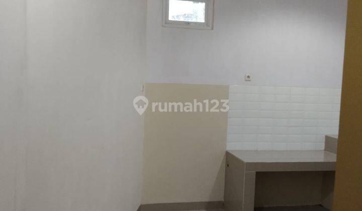 Rumah Kontrakan di Jatinegara Jakarta Timur 1 Kamar 60 Juta 08.24 2