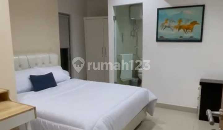 Apartment 3 BR Sahid Sudirman Residence Furnishedantai 8 170 Juta/Tahun 01.26 1
