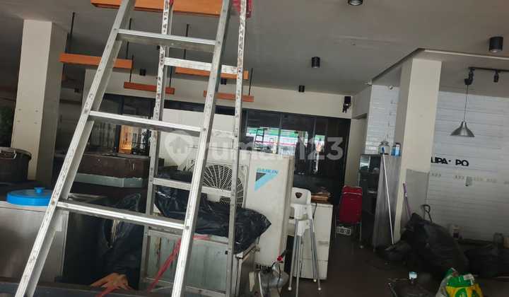 Disewakan Ruko Ex Usaha Caffe LT665/LB450 Di Rawamangun // 09.25