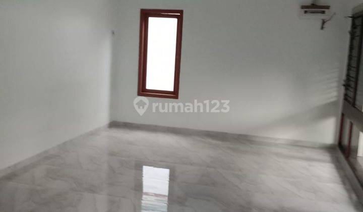 For Rent Rumah Pejompongan Lt 220m² Lb 100m² 2 Kt 3 Km 9.24 2